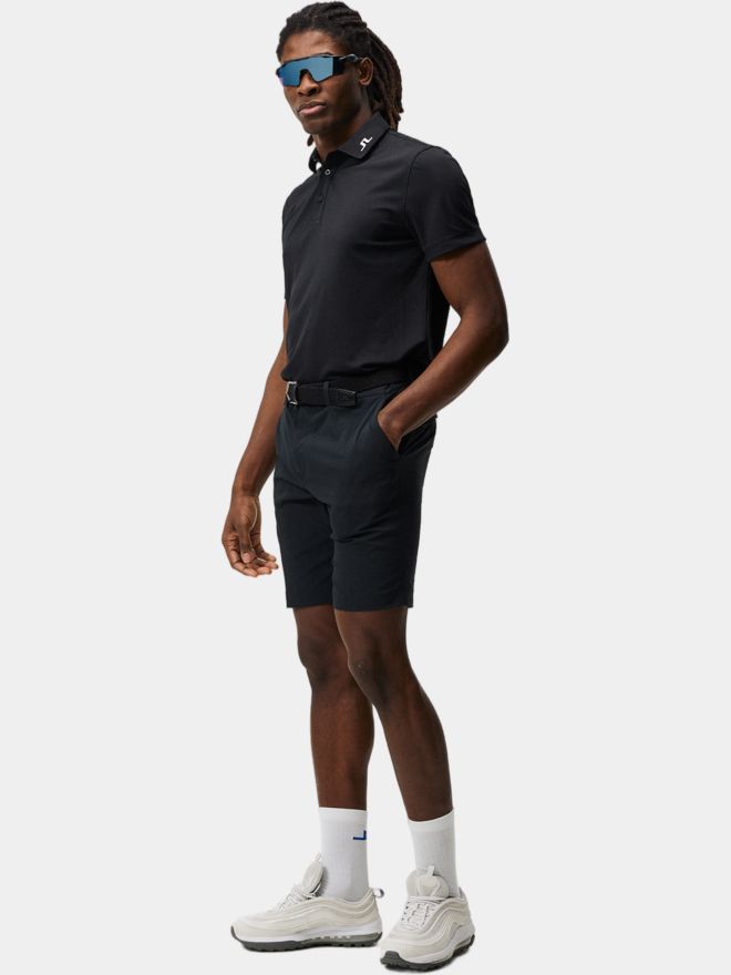 J.Lindeberg Vent Tight Golf Bermuda schwarz