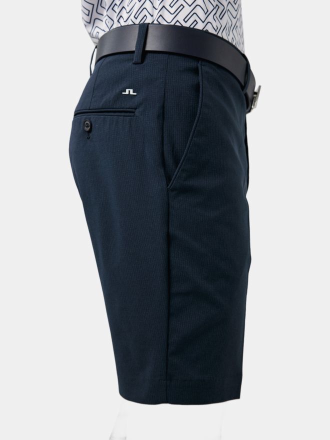 J.Lindeberg Vent Tight Golf Bermuda navy