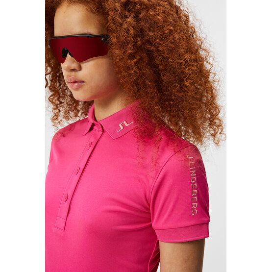 J.Lindeberg  Tour Tech Half Sleeve Polo pink