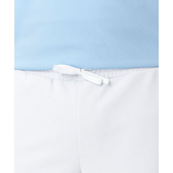 Macade Golf  Air Range Shorts Bermuda Pants white