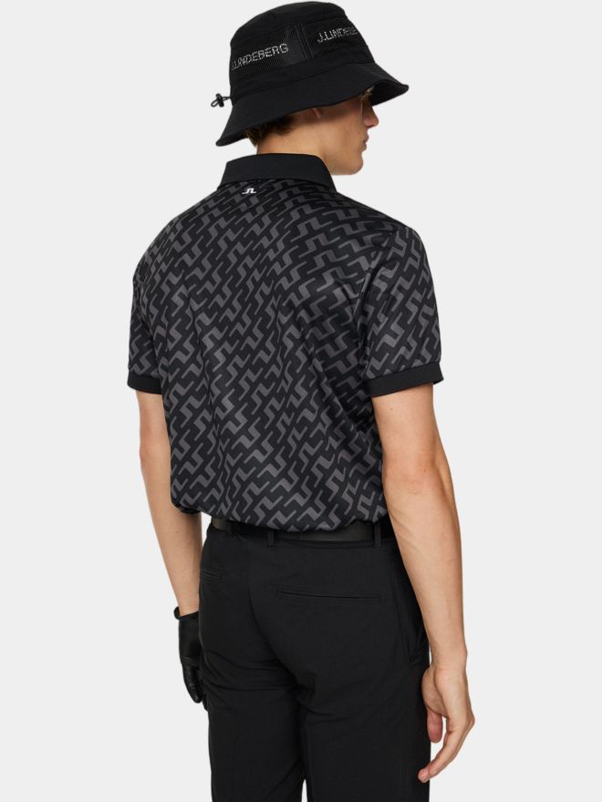 J.Lindeberg Polo Tour Tech Reg Fit s potiskem a krátkým rukávem černá