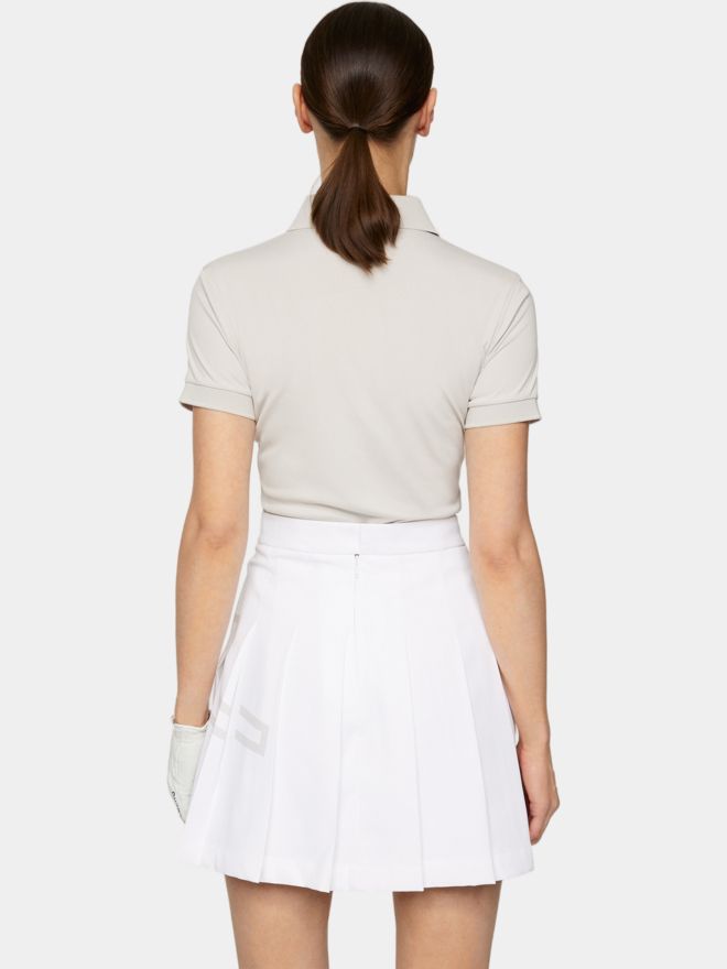 J.Lindeberg Tour Tech Halbarm Polo sand