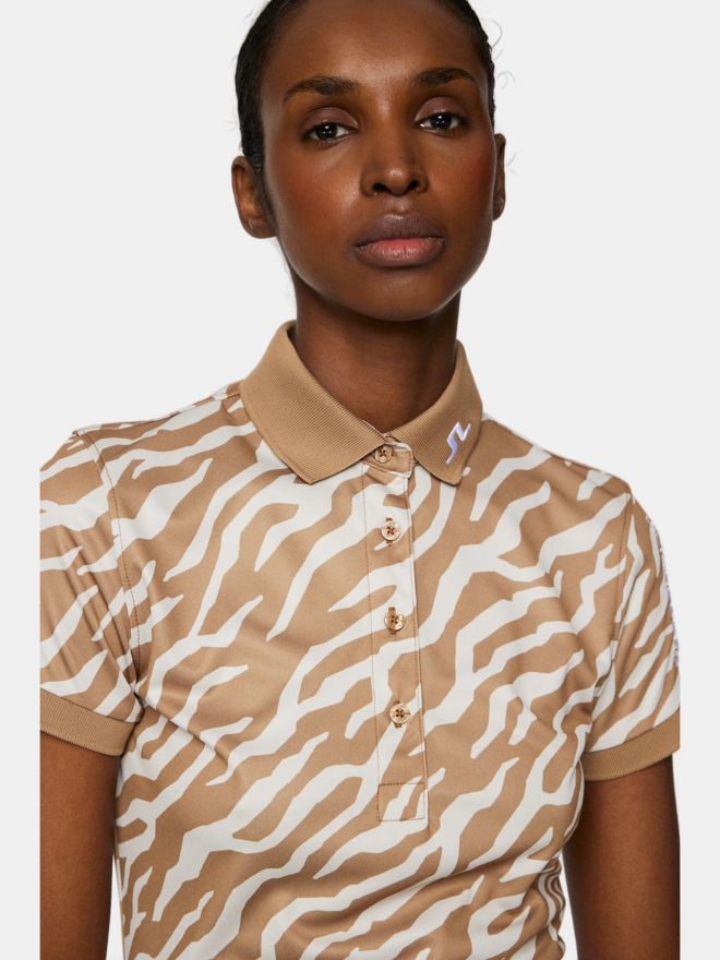 J.Lindeberg Tour Tech Print Halbarm Polo camel