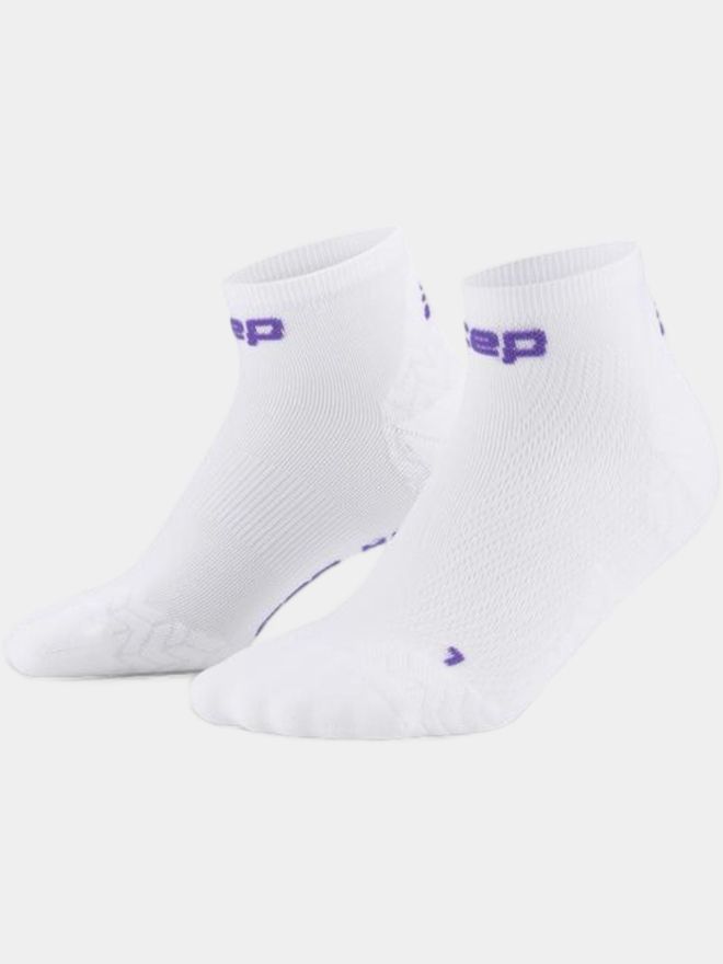 CEP Core Run Ultralight Compression Socks - Low Cut 4.0 - Men weiß