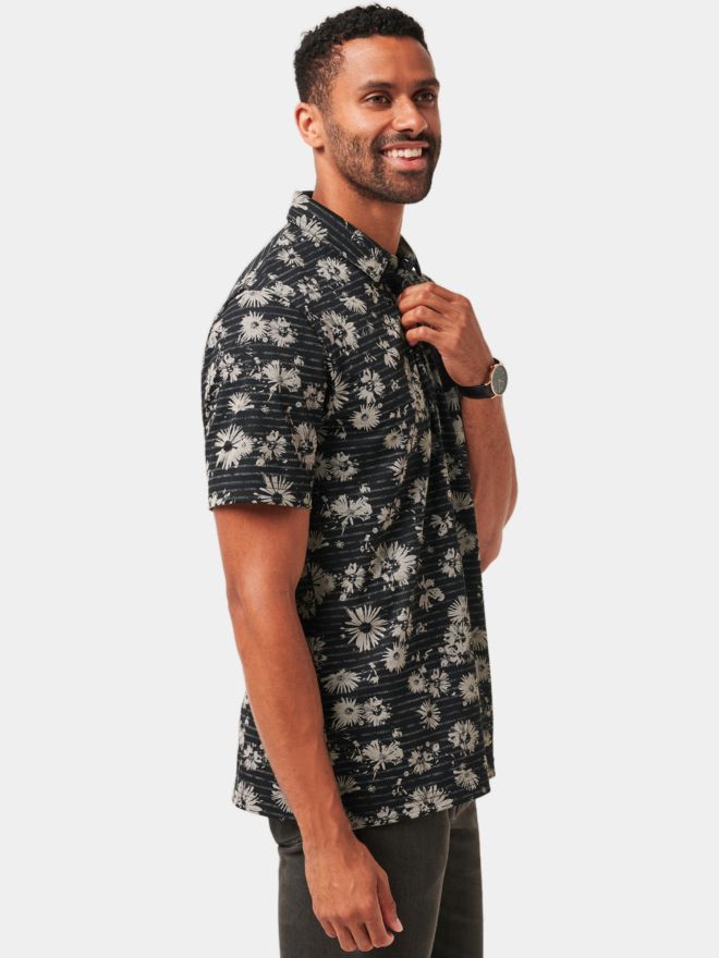 TravisMathew Shaded Grove Halbarm Polo schwarz