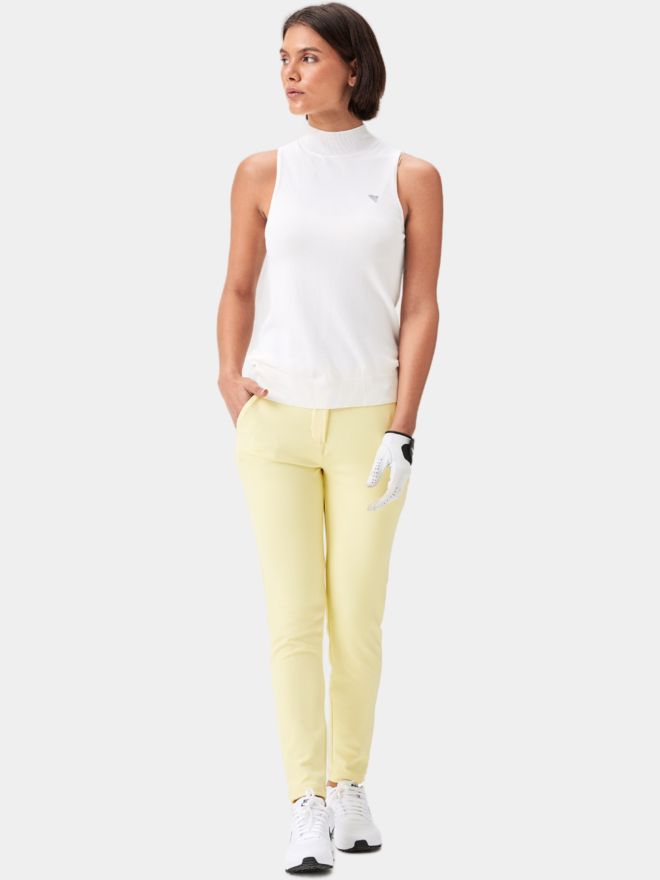 Macade Golf Kayla Air ohne Arm T-Shirt weiß