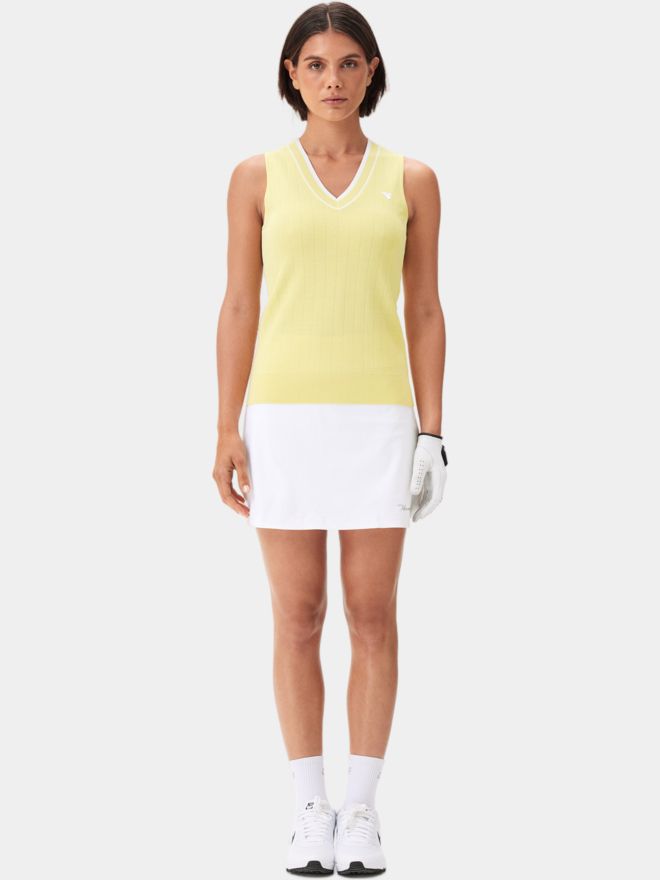Macade Golf Ana Sleeveless V-Neck Strick Pullunder gelb
