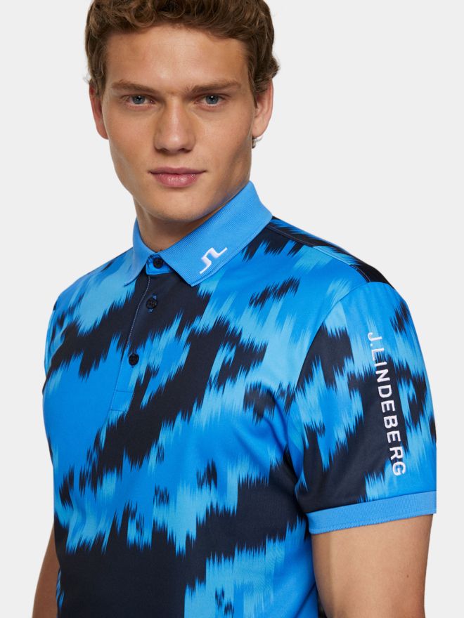 J.Lindeberg Tour Tech Print Halbarm Polo hellblau