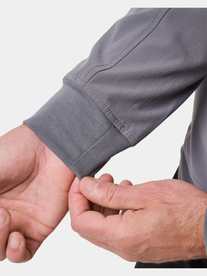 TravisMathew Strečová bunda WANDERLUST HOODIE šedá