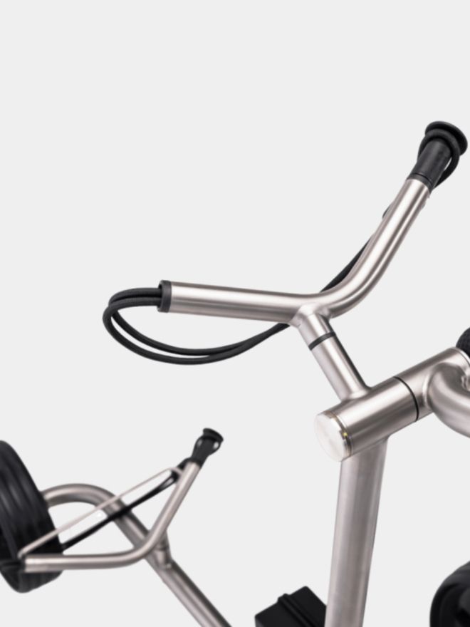 TiCad Voyage Elektrotrolley mit belederter Drehgriffsteuerung silber