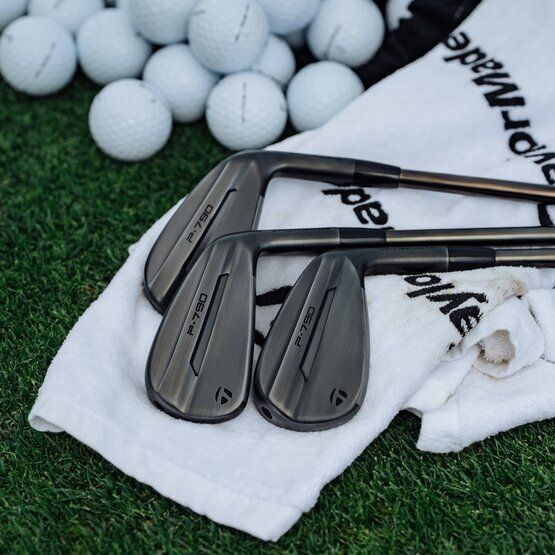 TaylorMade P790 Battle Worn Eisen mit Stahlschaft Stahl, Stiff