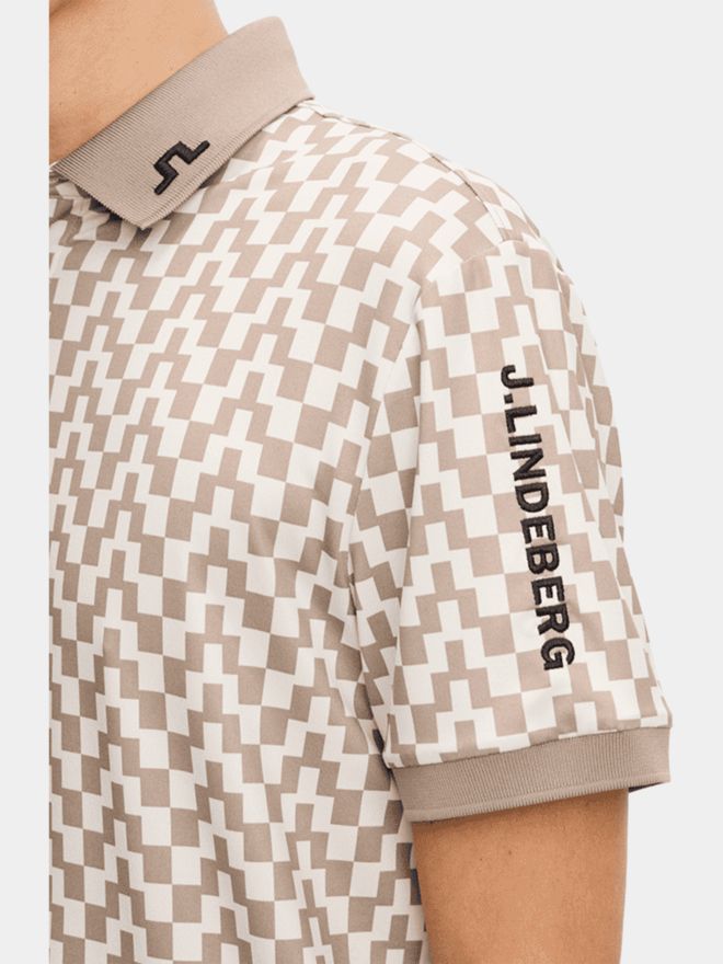 J.Lindeberg Tour Tech Print Halbarm Polo camel