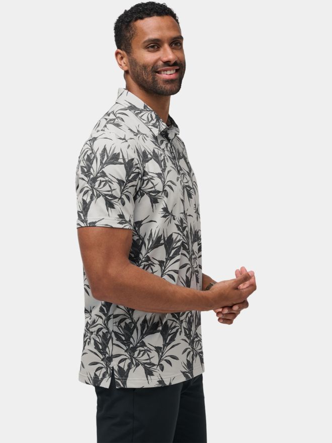 TravisMathew Polokošile FEATHERWEIGHT COAST s polovičním rukávem ecru