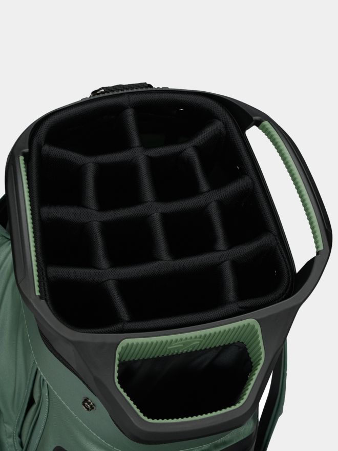 TaylorMade Storm Dry Cart Heritage green