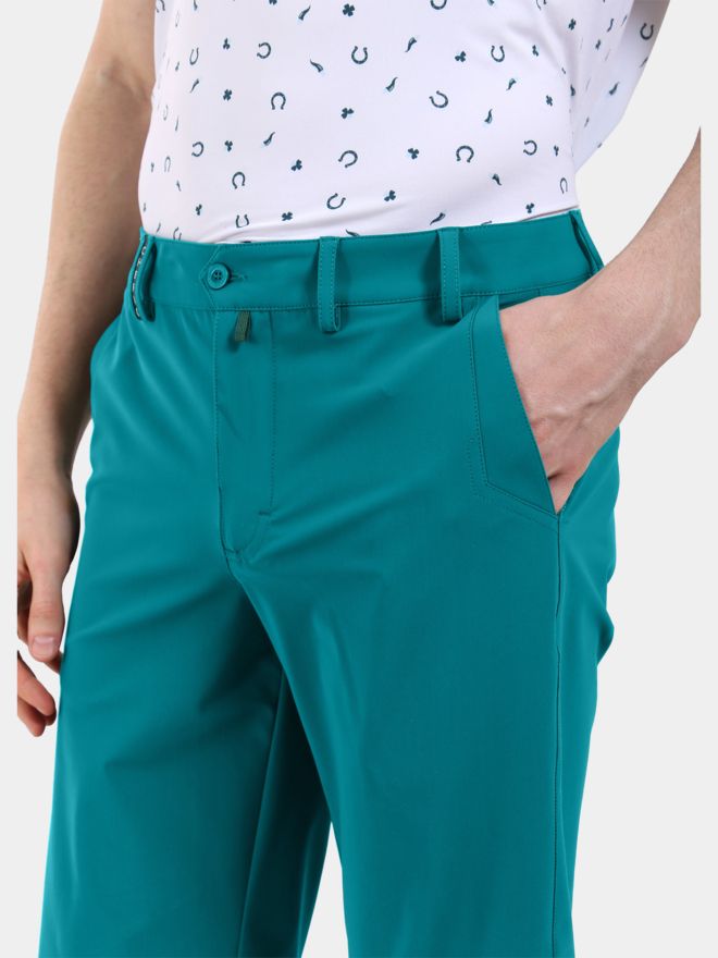 Chervo GARING Bermuda trousers green