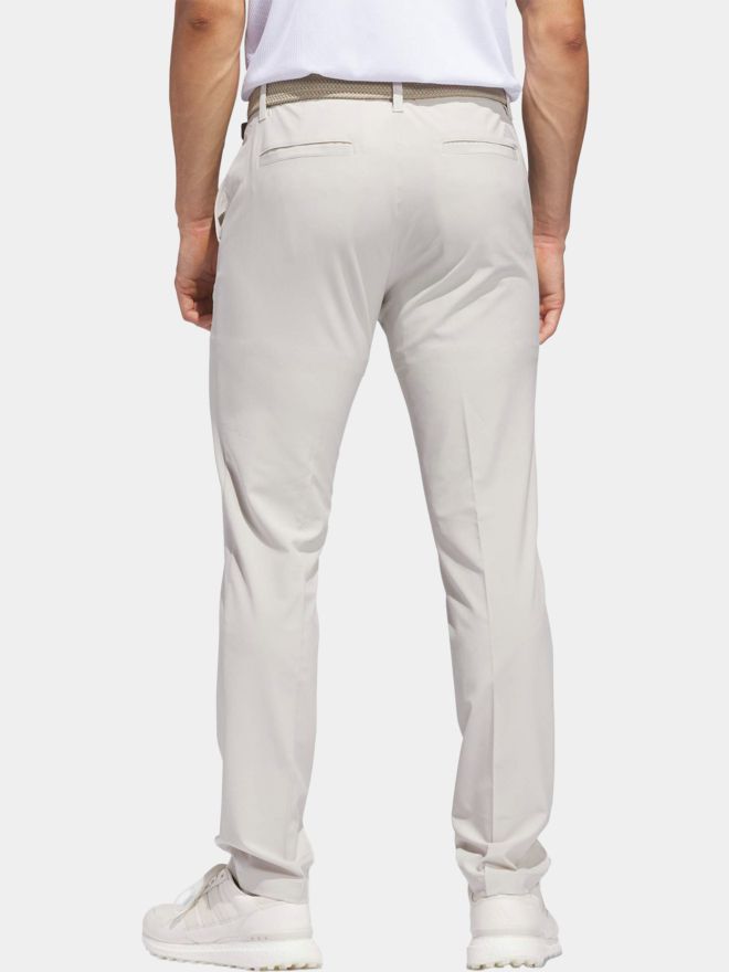 adidas ULTIMATE365 TAPERED PANT Chino Hose beige