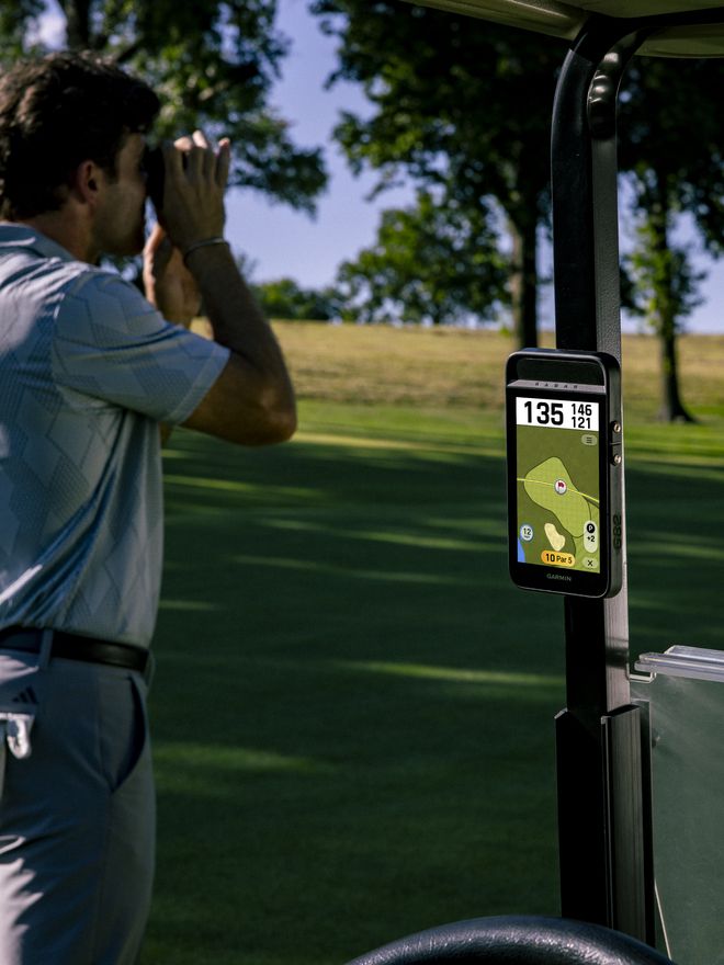 Garmin Garmin Approach® G82 Launchmonitor und GPS-Handgerät schwarz