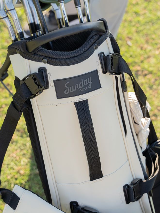 Sunday Golf Ryder S-Class Standbag beige