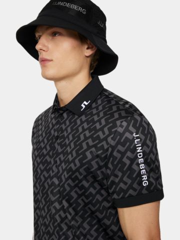 J.Lindeberg Polo Tour Tech Reg Fit s potiskem a krátkým rukávem černá