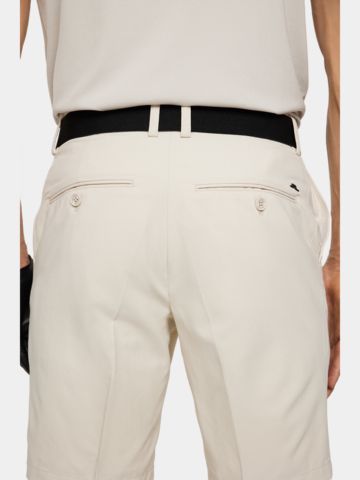 J.Lindeberg  Mitch Shorts Bermuda Hose beige