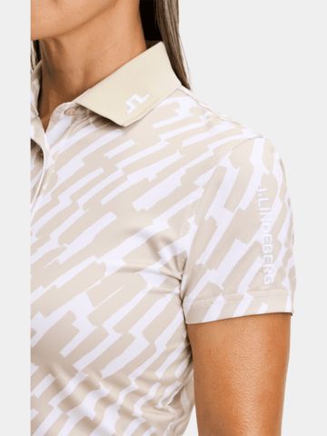 J.Lindeberg Tour Tech Print Halbarm Polo sand