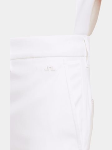 J.Lindeberg Eloy Shorts Bermuda Hose weiß