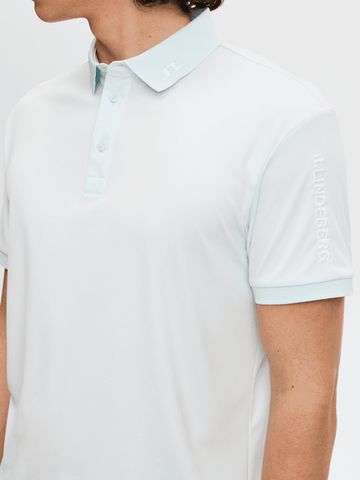 J.Lindeberg Tour Tech Halbarm Polo hellblau