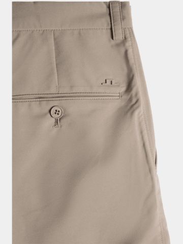 J.Lindeberg  Mitch shorts Bermuda trousers camel
