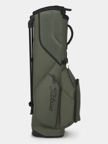 Titleist Players 4 StaDry green