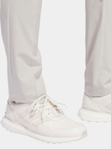 adidas ULTIMATE365 TAPERED PANT Chino Hose beige