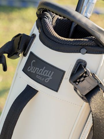 Sunday Golf Ryder S-Class Standbag beige